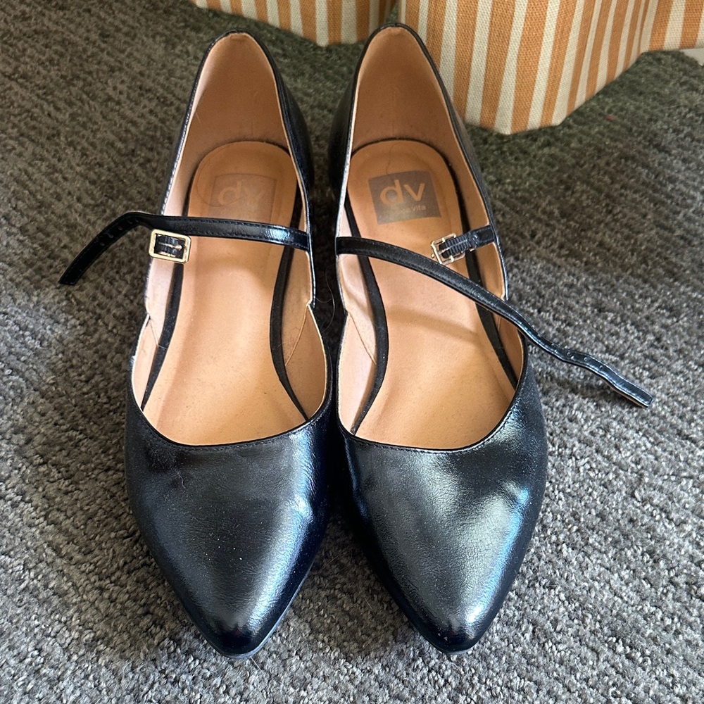 Dolce vita flats( dapper)
